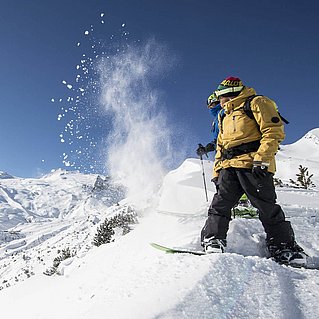 Snowboarder im Zillertal