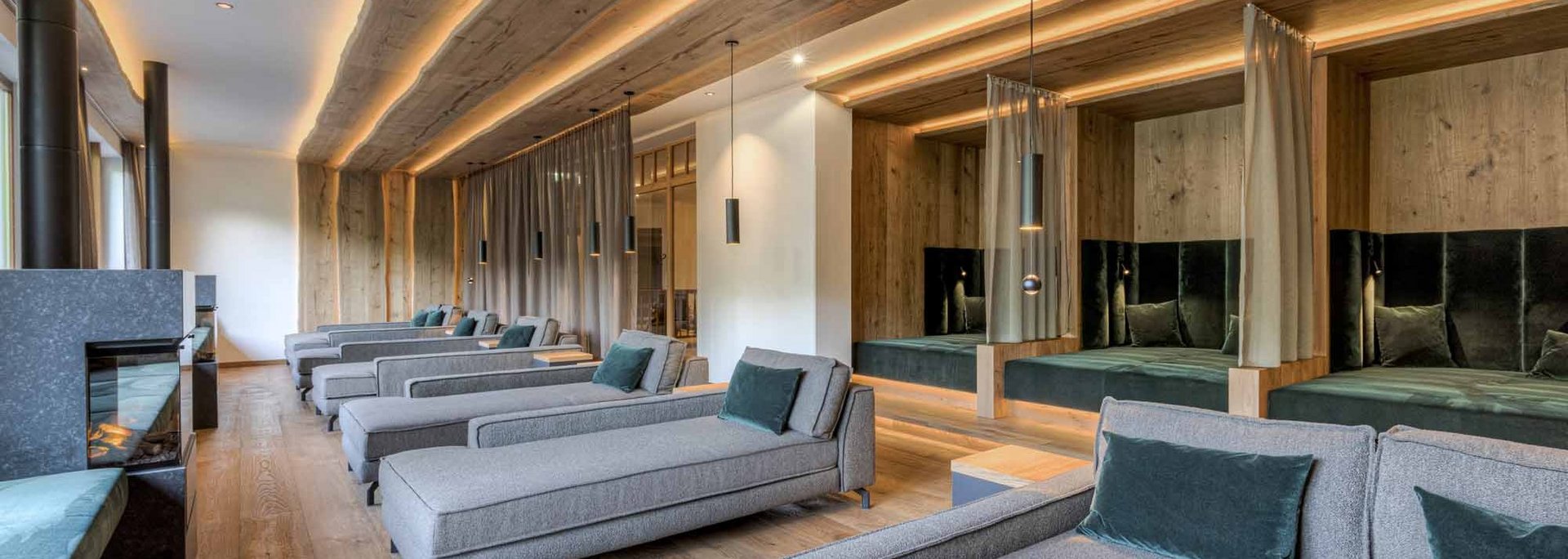 Die Doppel-Liegen Ruheraum im Wellnesshotel Alpenhof in Hintertux