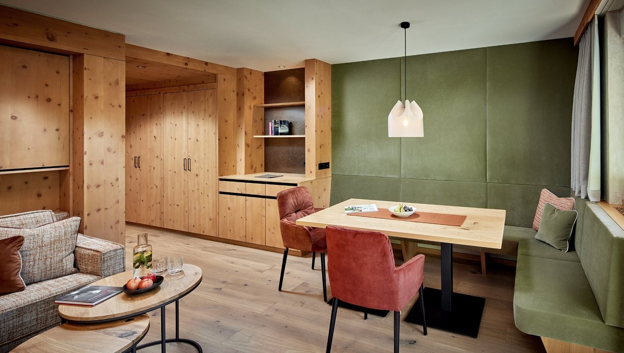 Suite Feuerlilie Wohnbereich