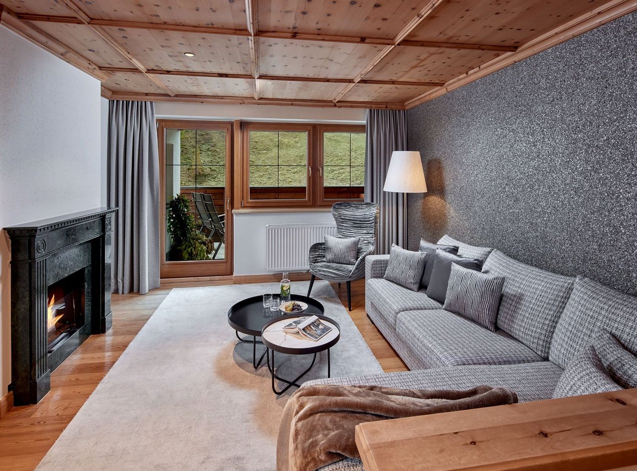 Kamin in der Alpenhof Suite