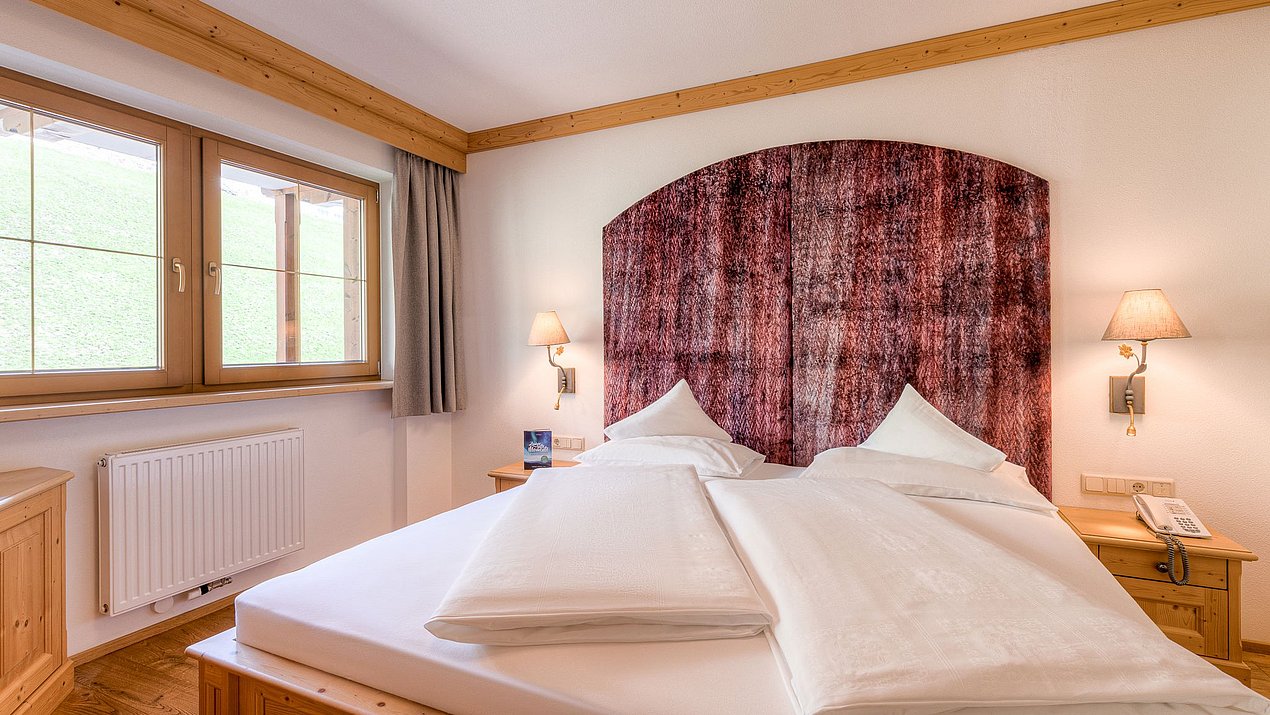 Margerite Bett seitlich