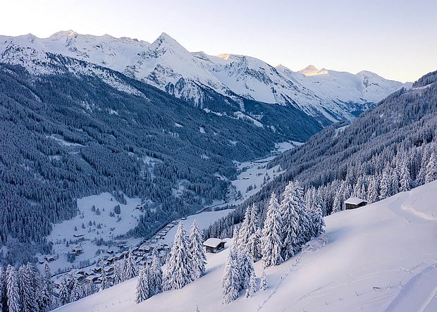 Blick nach Juns im Winter Blick nach Juns im Winter
