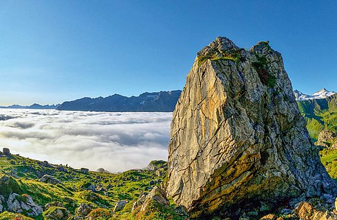 Berggipfel kontrastreich
