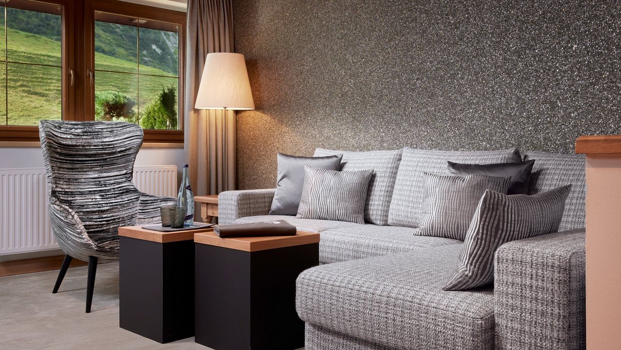Sofa im Hotelzimmer