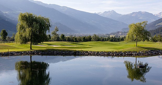 Golfplatz Zillertal mit Bergpanorama