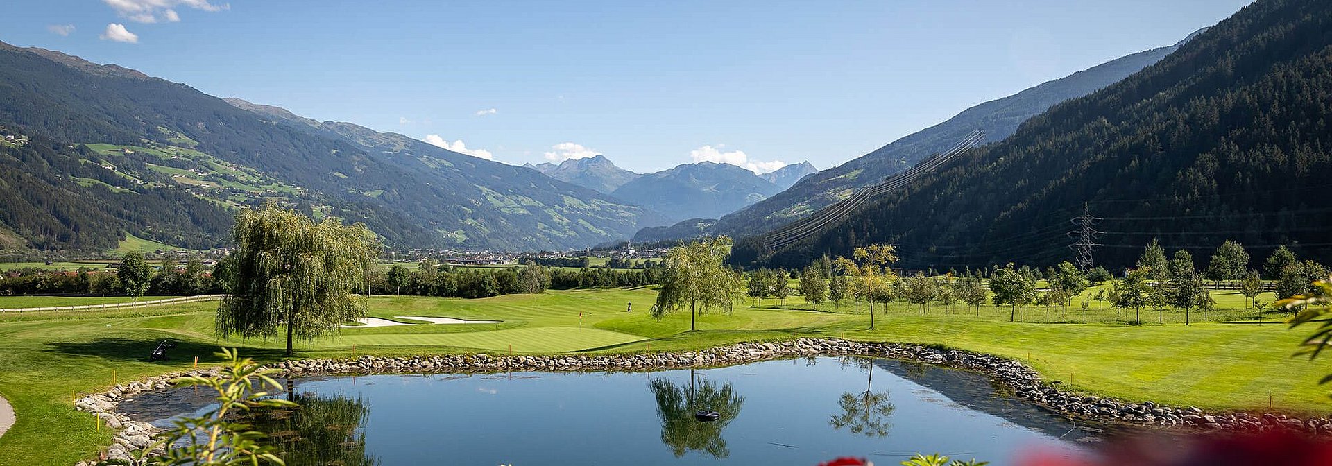 Golfplatz Zillertal mit Bergpanorama