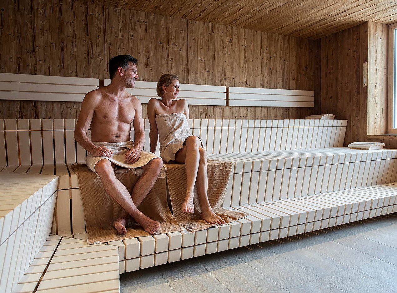 Paar in der Sauna
